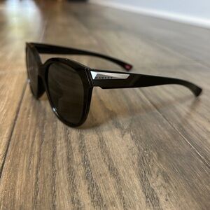 Oakley Low Key Sunglasses
